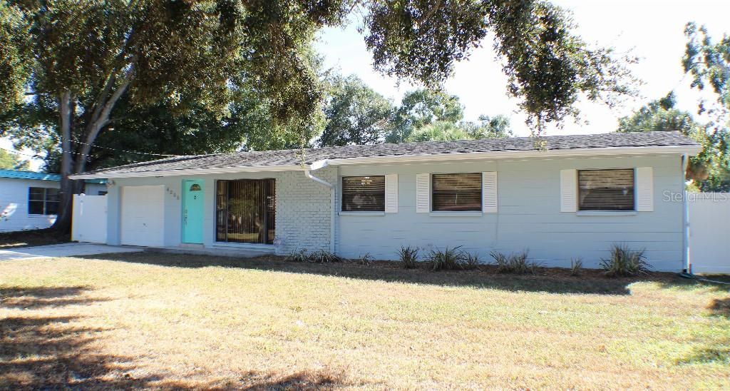 Photo of 4006 W Wisconsin Avenue, Tampa, FL 33616 (MLS # TB8452520)