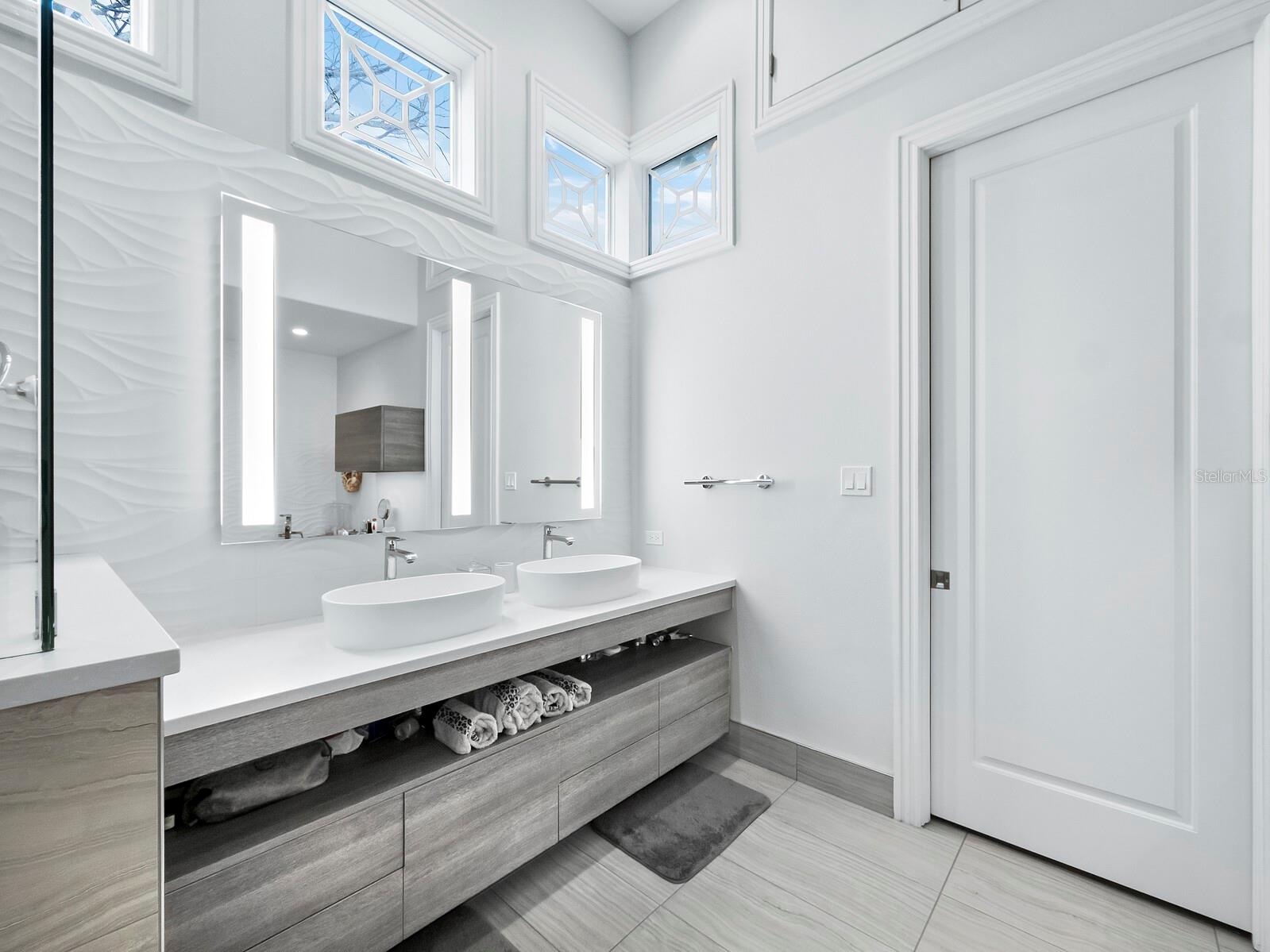 SLEEPY LAGOON PARK 2 - Residential