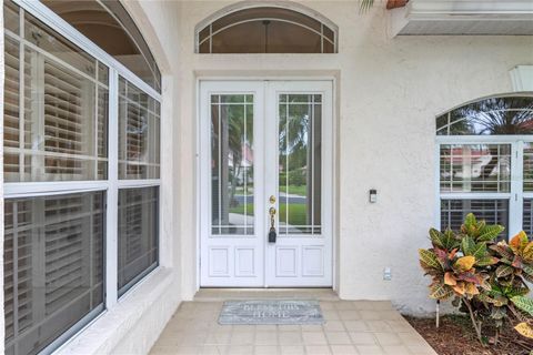 A home in LAKE WALES