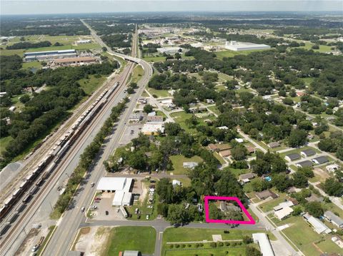 Tiny photo for 801 N Old Wire Road, Wildwood, FL 34785 (MLS # G5100251)