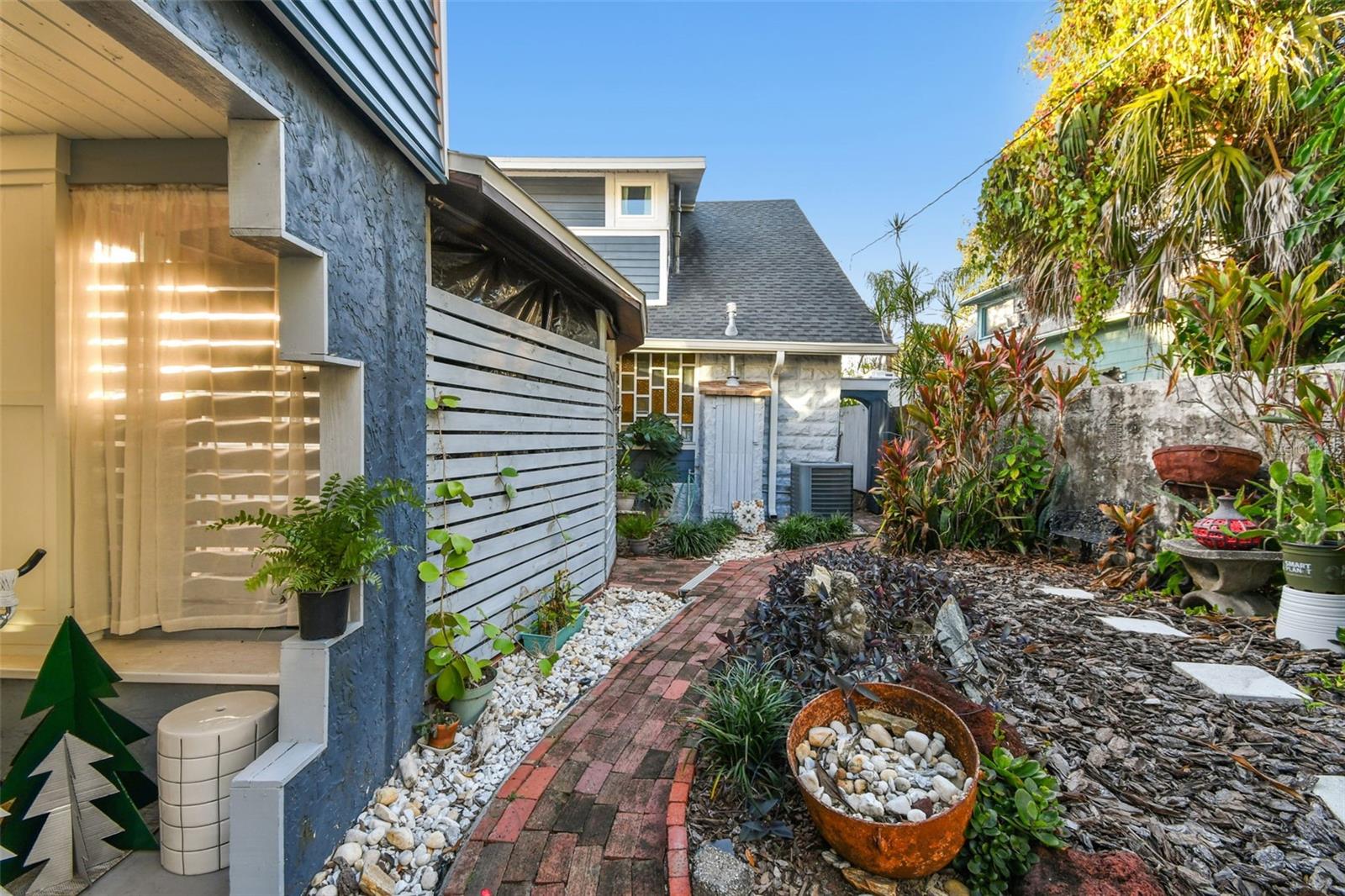 HODGSON - Residential Income