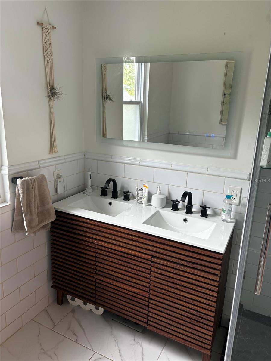 HODGSON - Residential Income