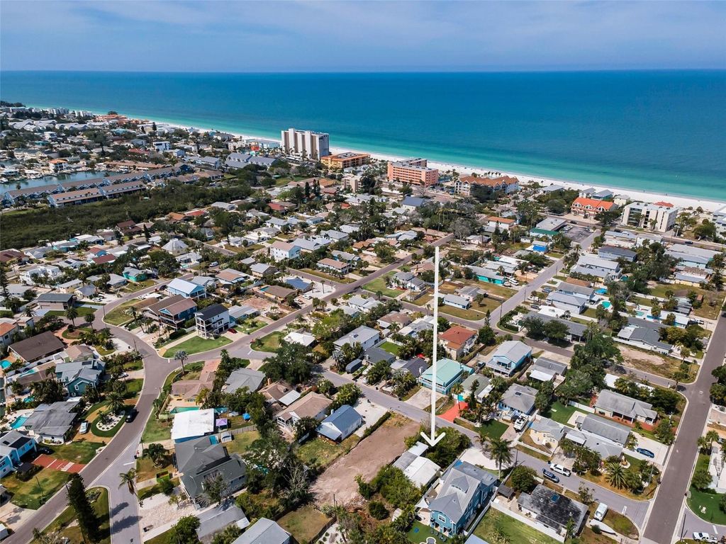 Photo of 1213 Bay Palm Boulevard, Indian Rocks Beach, FL 33785 (MLS # TB8507126)