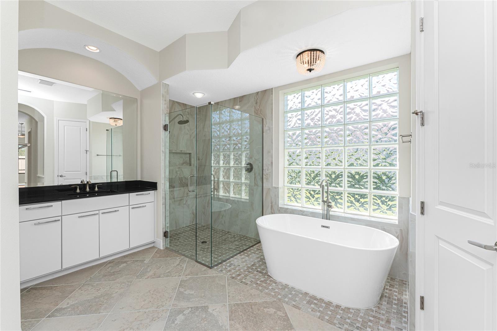 TUSCANA - Residential