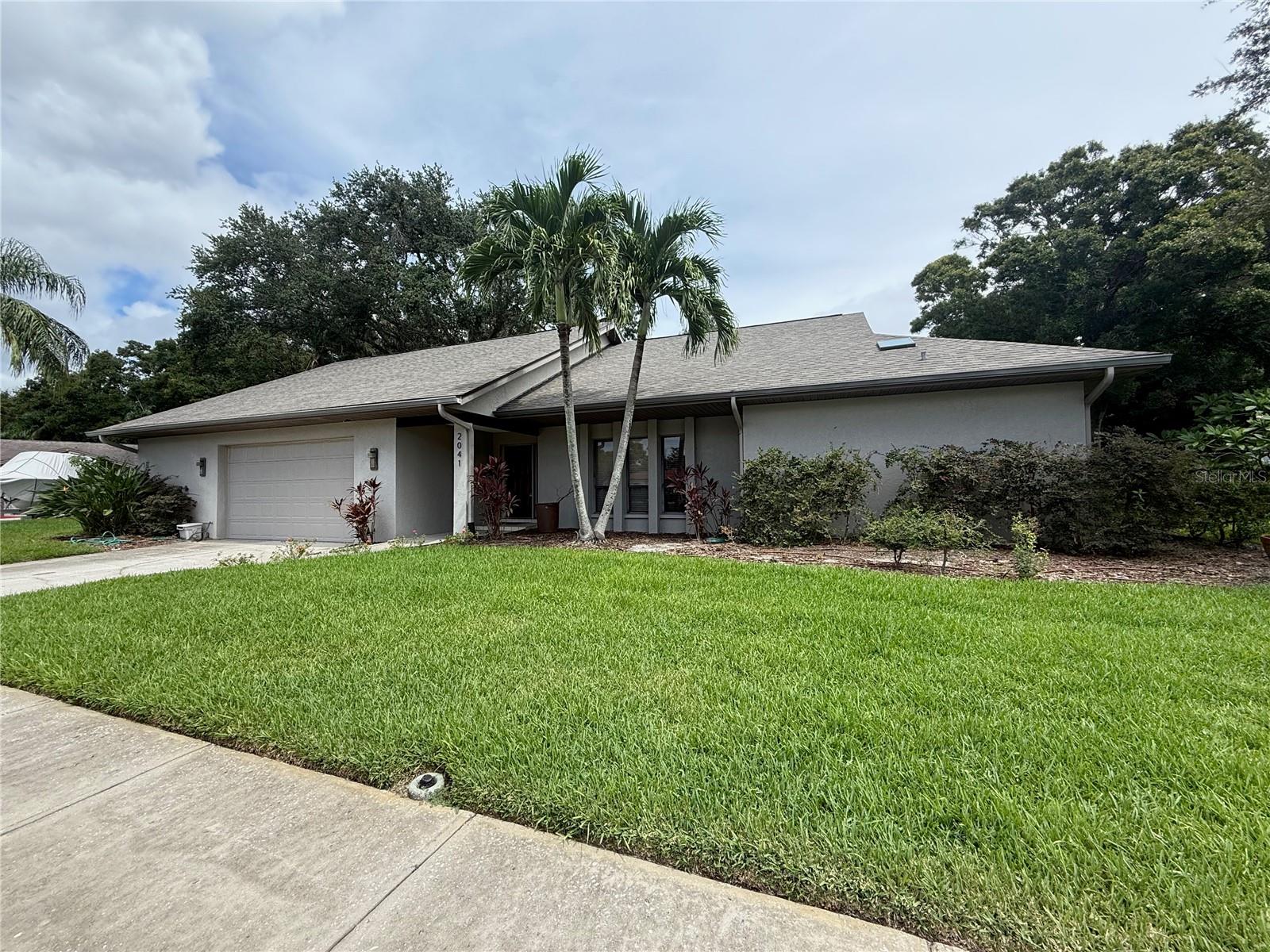 Under contract-accepting backup offers. Fabulous split-bedroom plan home in a private setting with an oversized garage that can accommodate all the toys! Peaceful setting and a kitchen updated in 2011 outfitted with Samsung Refrig/Stove/Microwave, and a Bosch dishwasher. Tons of closet space in this superbly constructed home! BRAND NEW ROOF, Patio windows replaced in 2020, Travertine patio, HVAC 2010