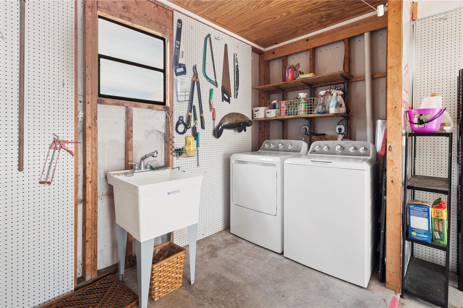 RIDGEWOOD MEADOWS PH II & III - Residential