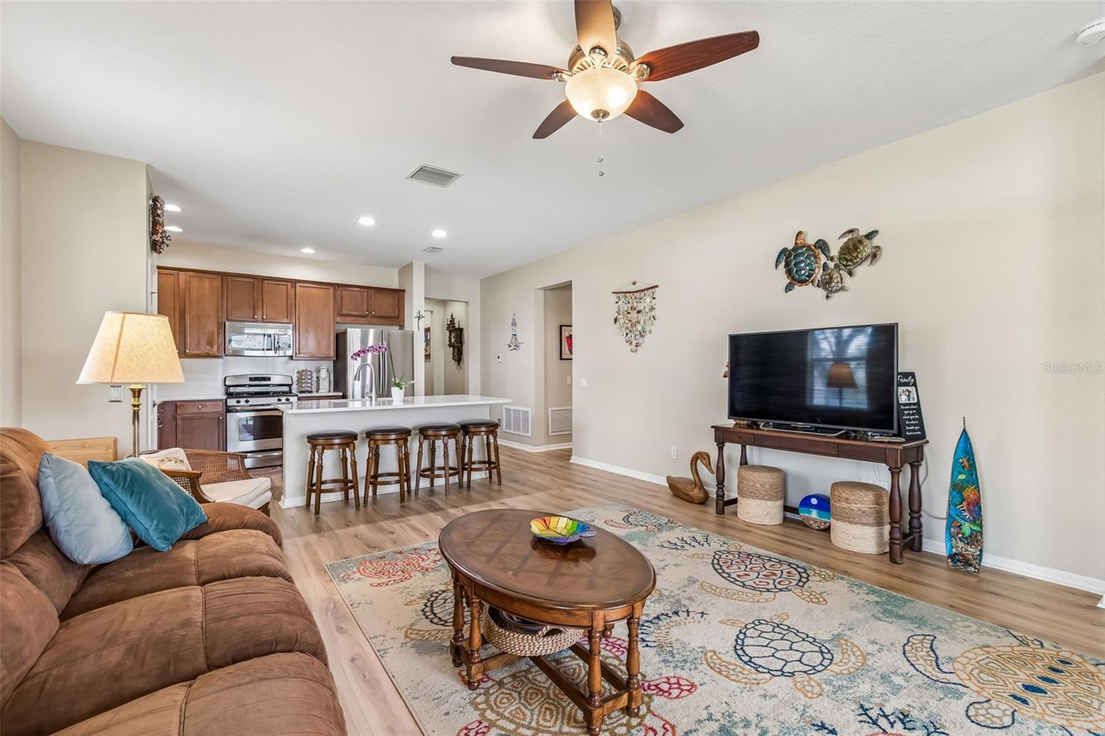 LAKESHORE RANCH PH I - Residential