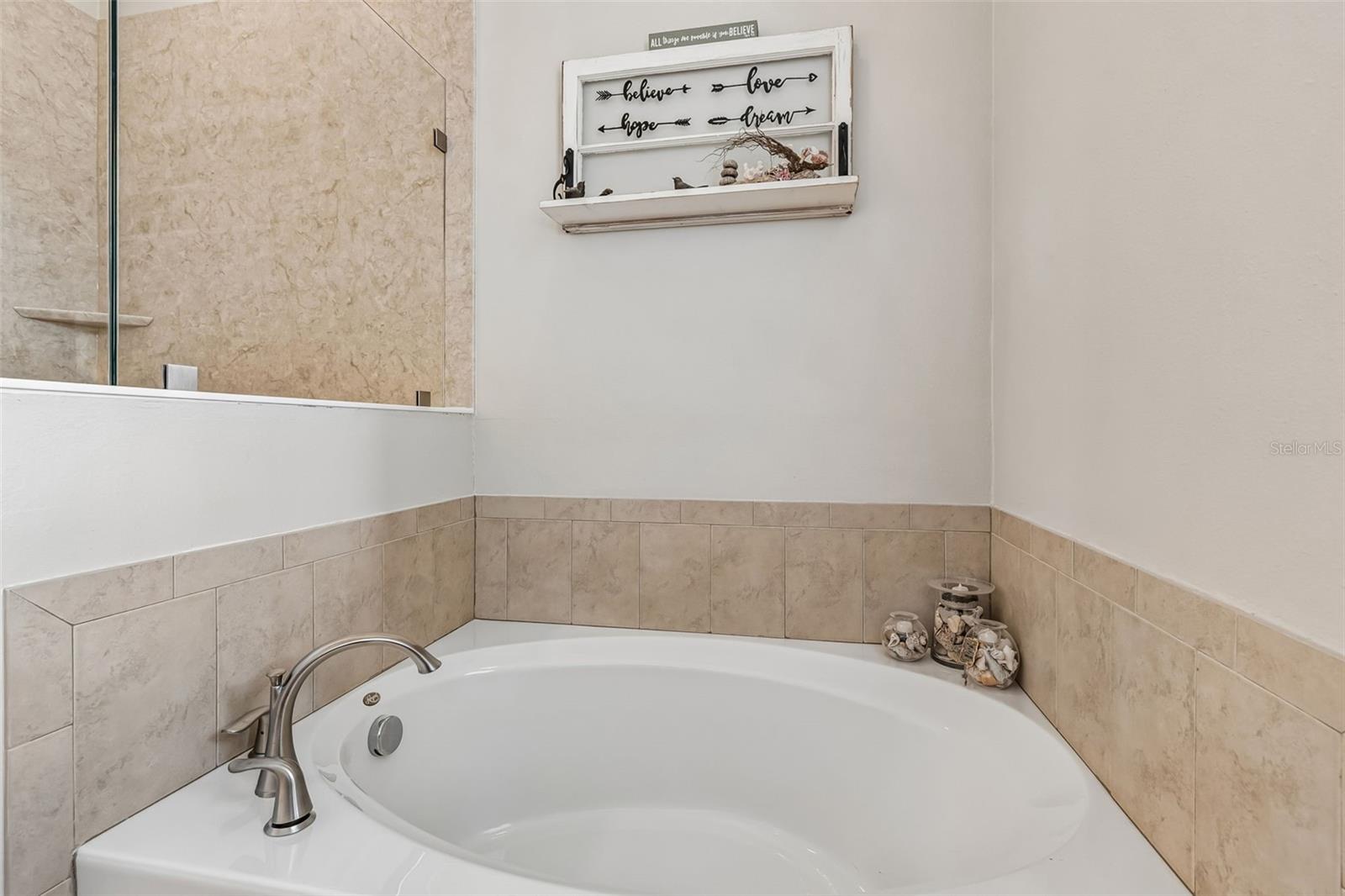 LAKESHORE RANCH PH I - Residential