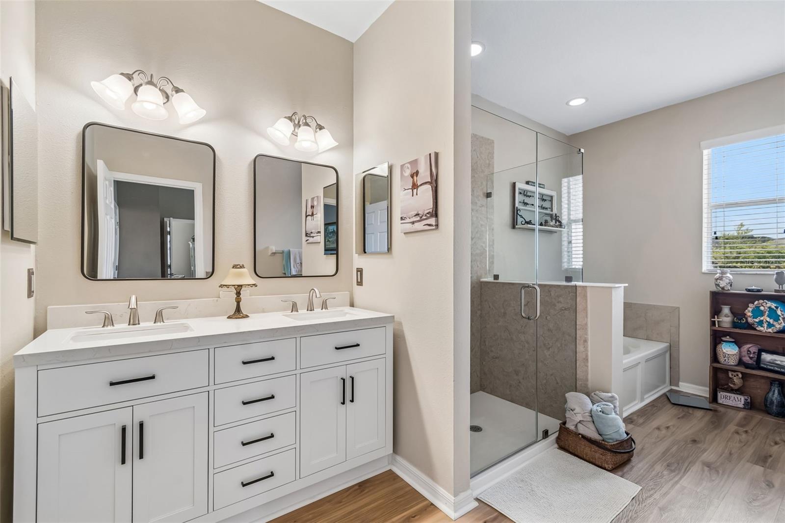 LAKESHORE RANCH PH I - Residential