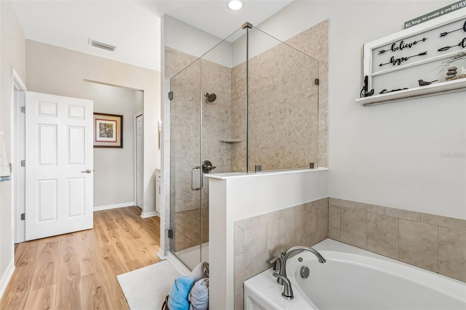 LAKESHORE RANCH PH I - Residential