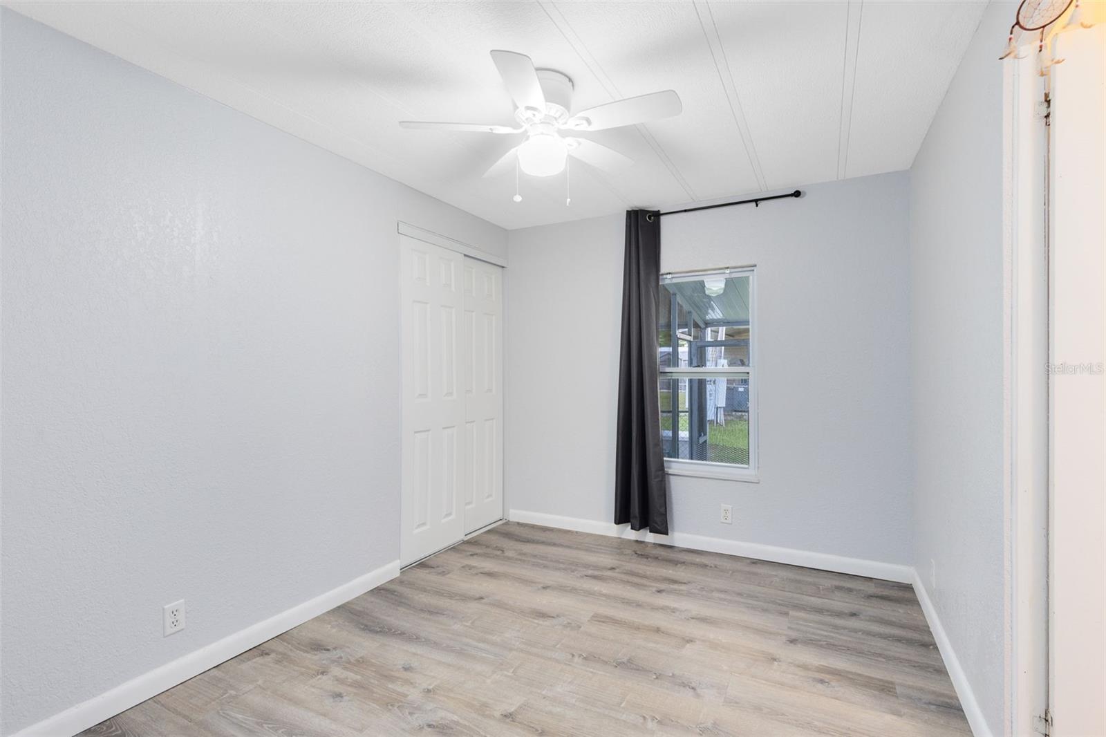 TWIN LAKES RANCHETTES - Residential