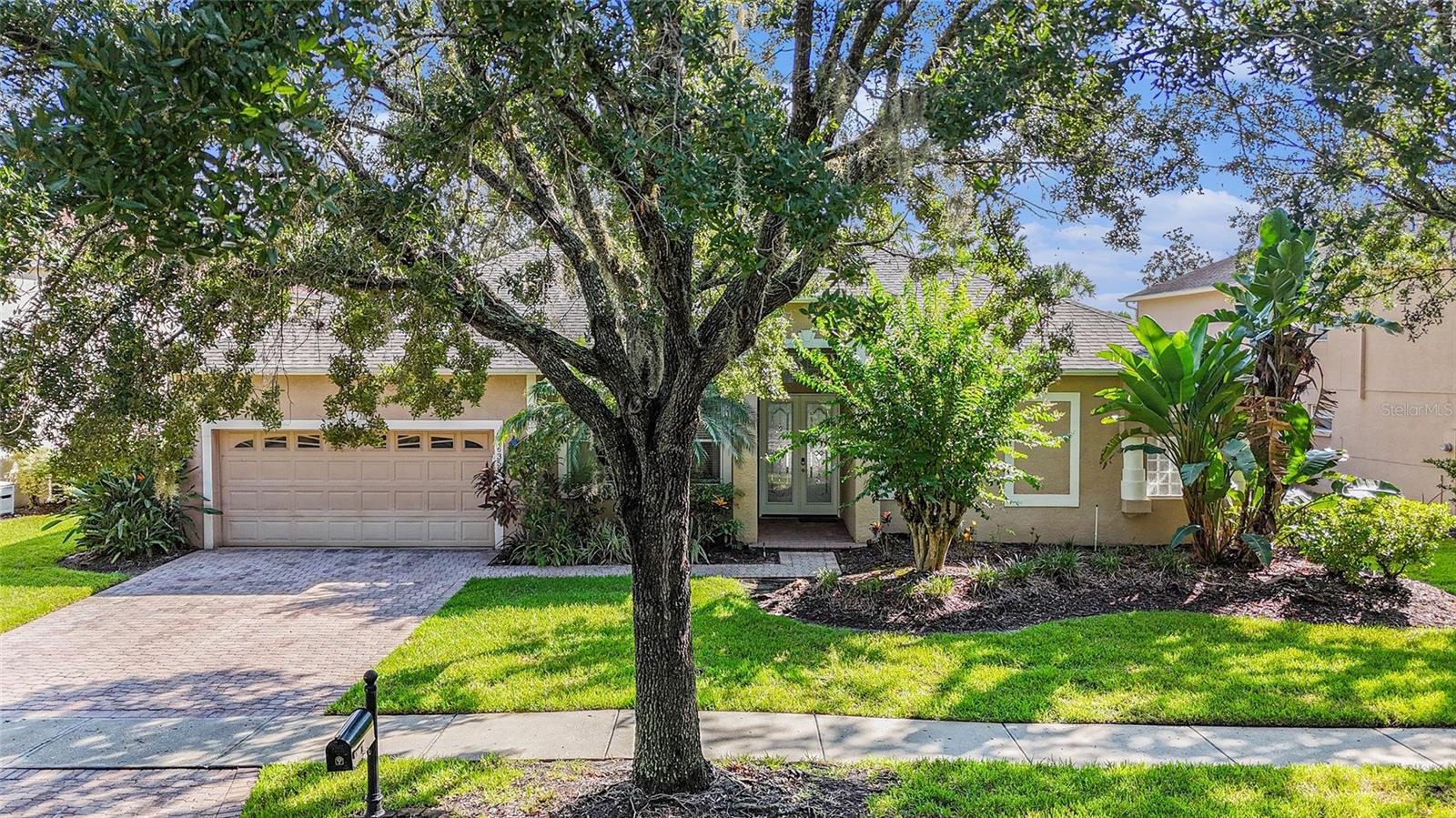 Photo 6 of 43 of 16359 ASHINGTON PARK DRIVE house