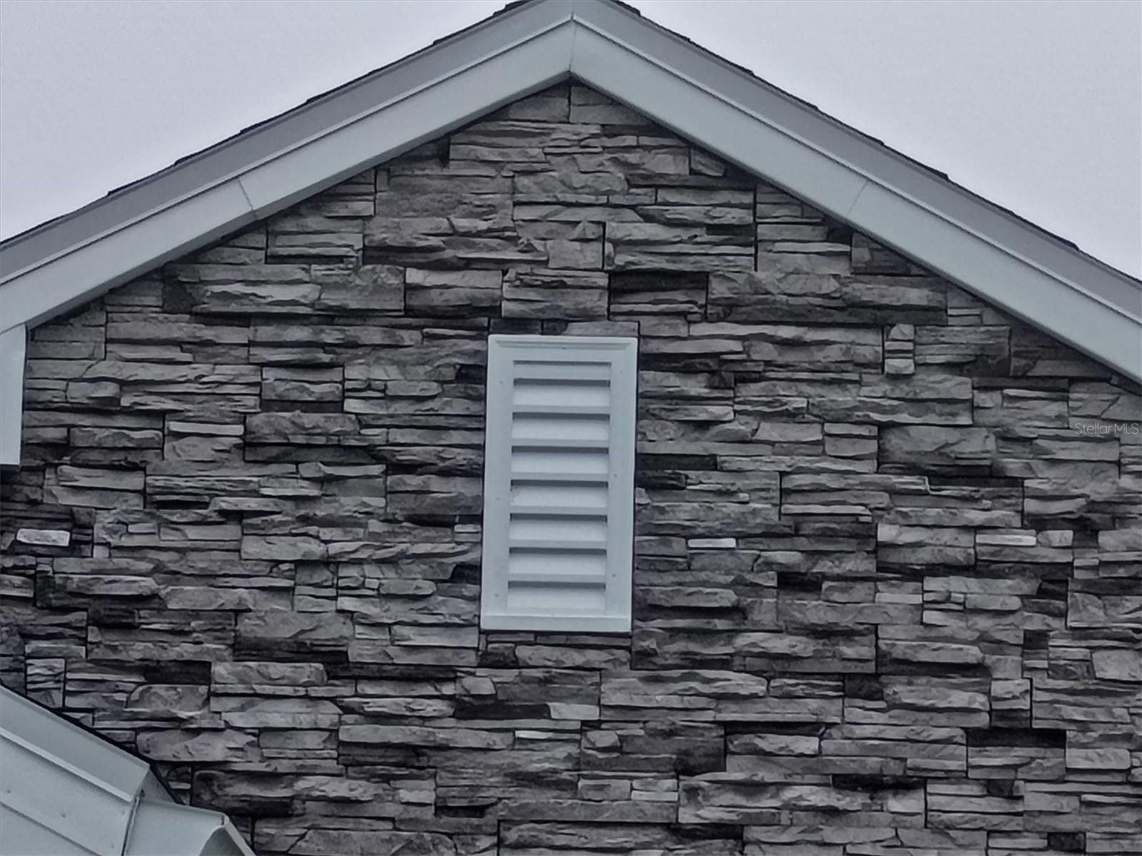 PRESERVE/LAUREL LAKE - Residential