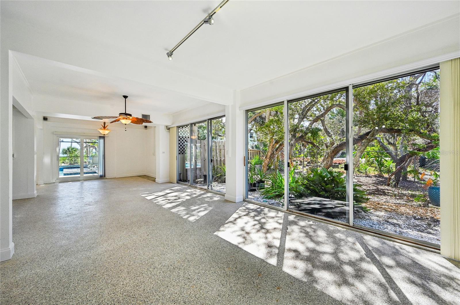 MANASOTA BAY ESTATES - Residential