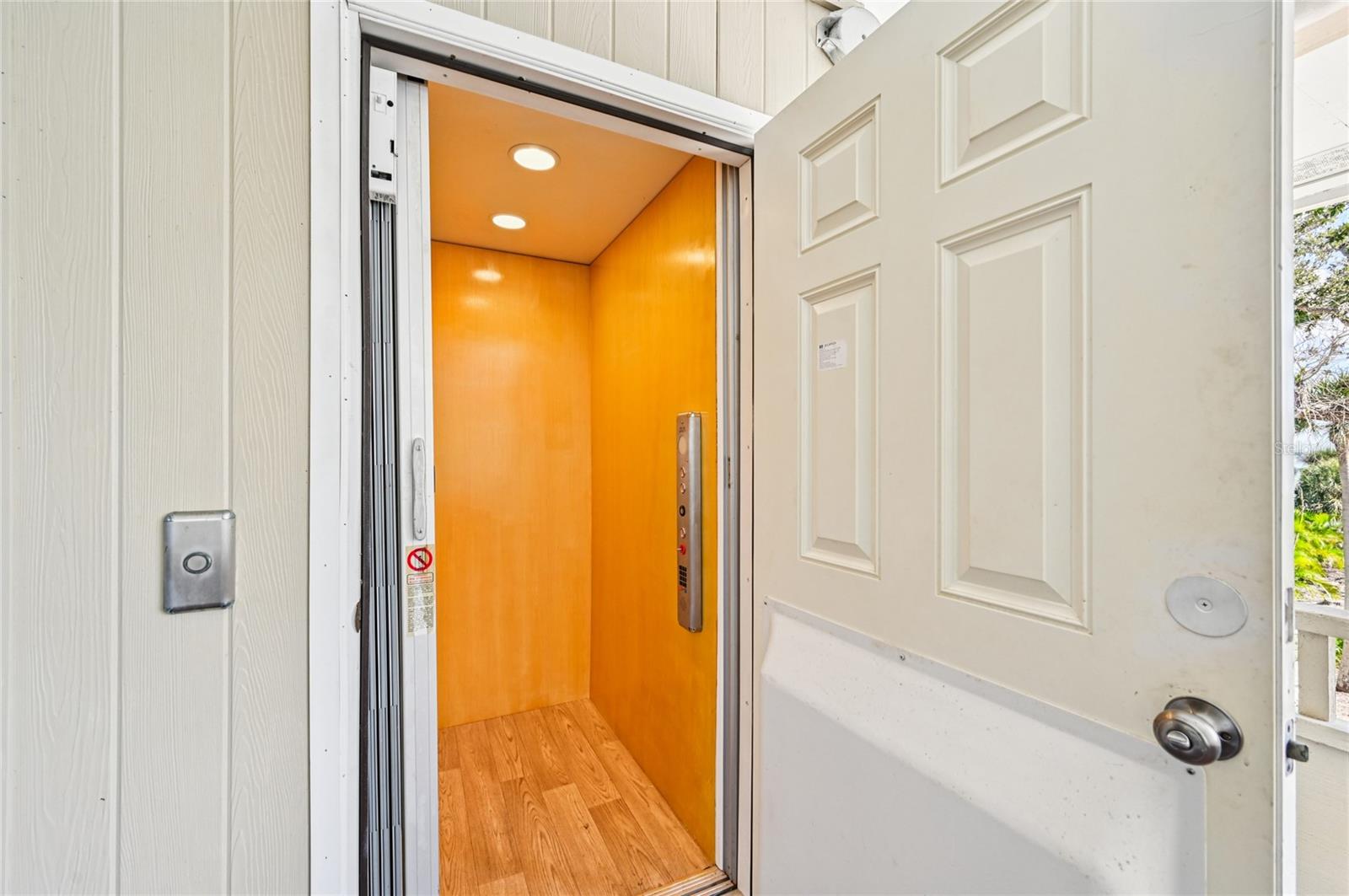 MANASOTA BAY ESTATES - Residential