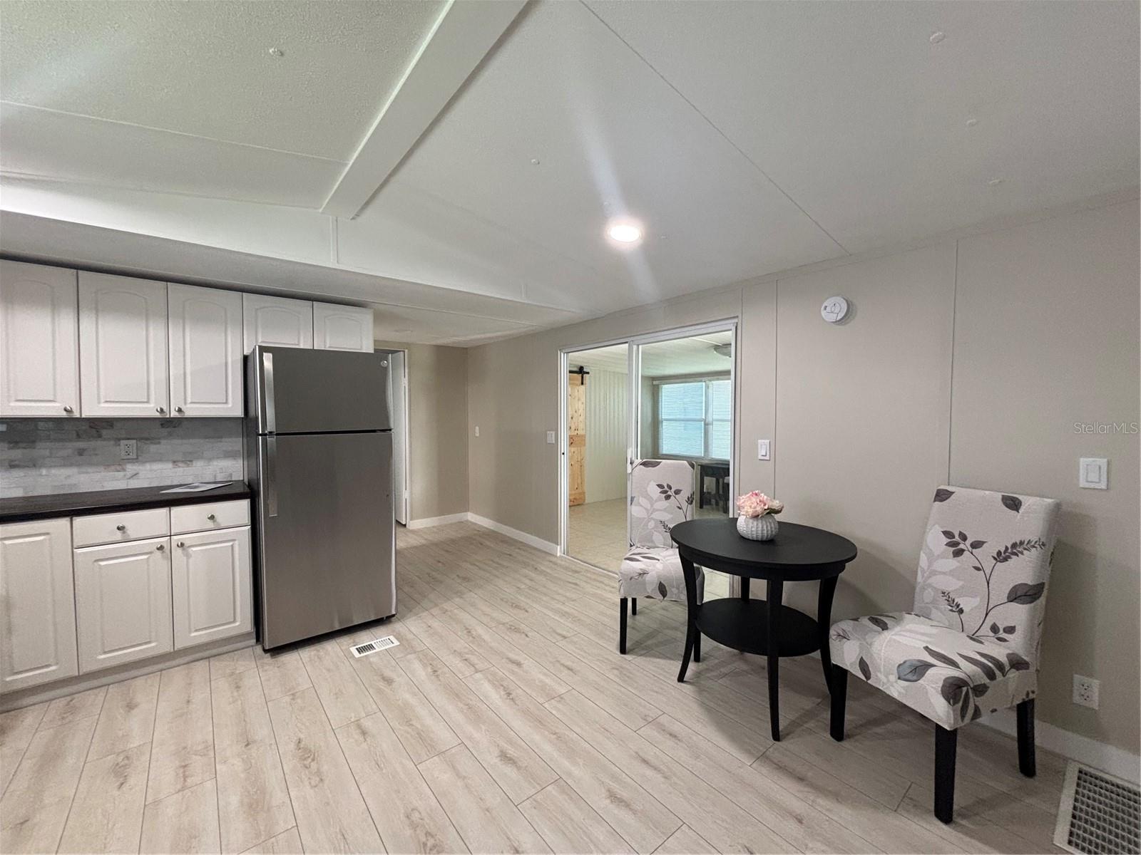 OASIS VILLAGE - Residential