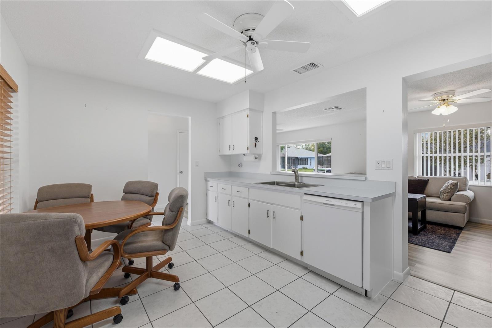 SPRING HILL UNIT 13 - Residential