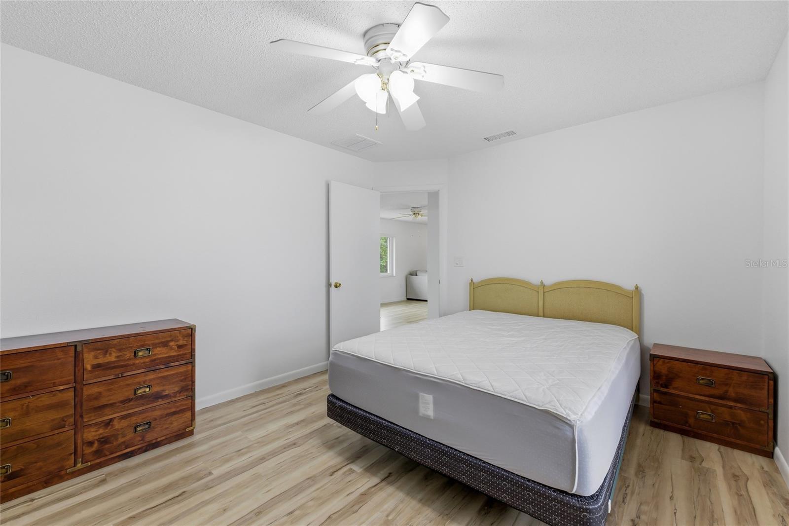 SPRING HILL UNIT 13 - Residential