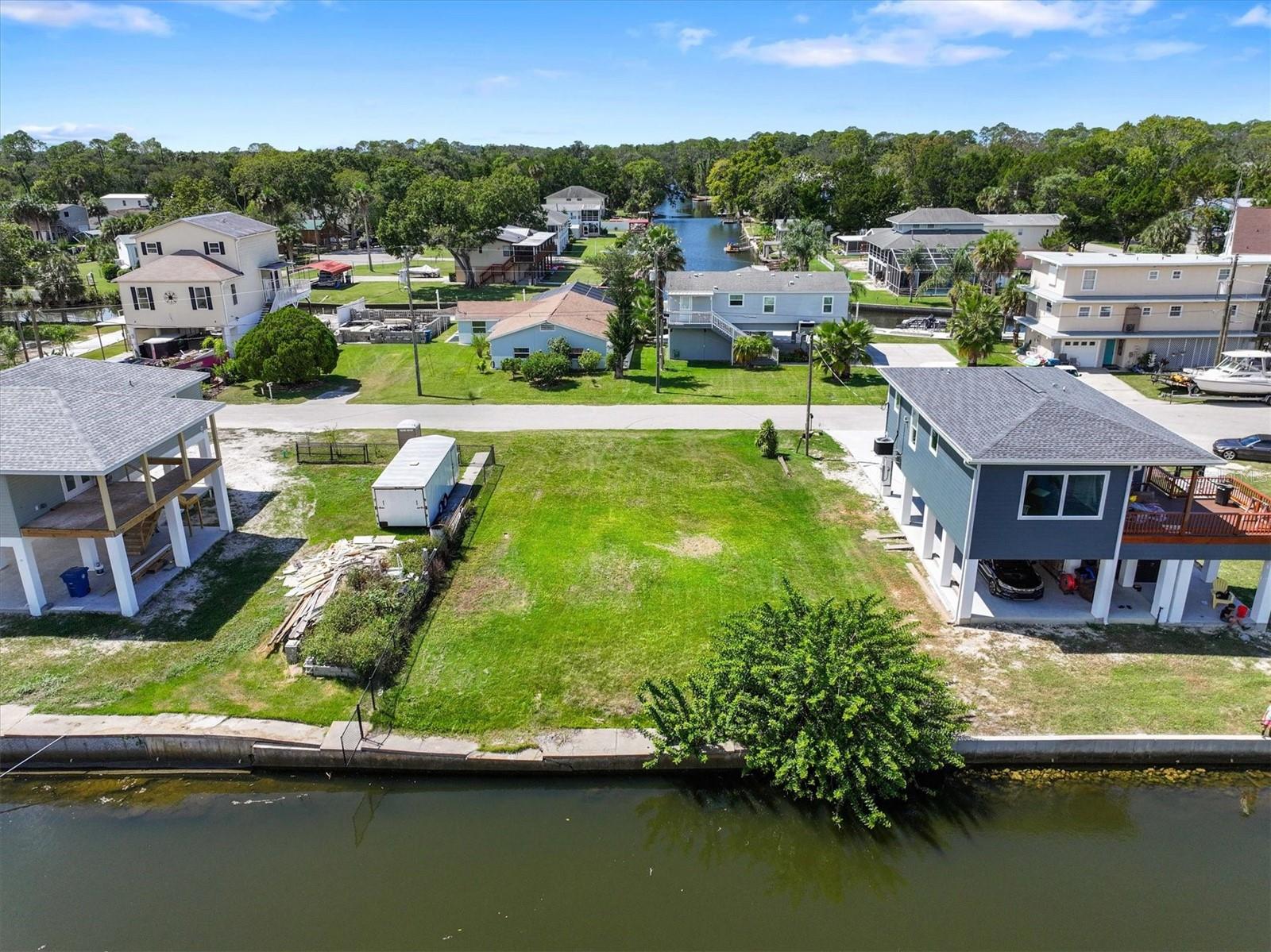 PALM GROVE COLONY - Land