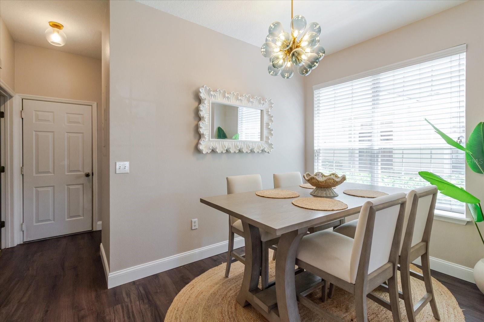 BAY BREEZE COVE - Residential