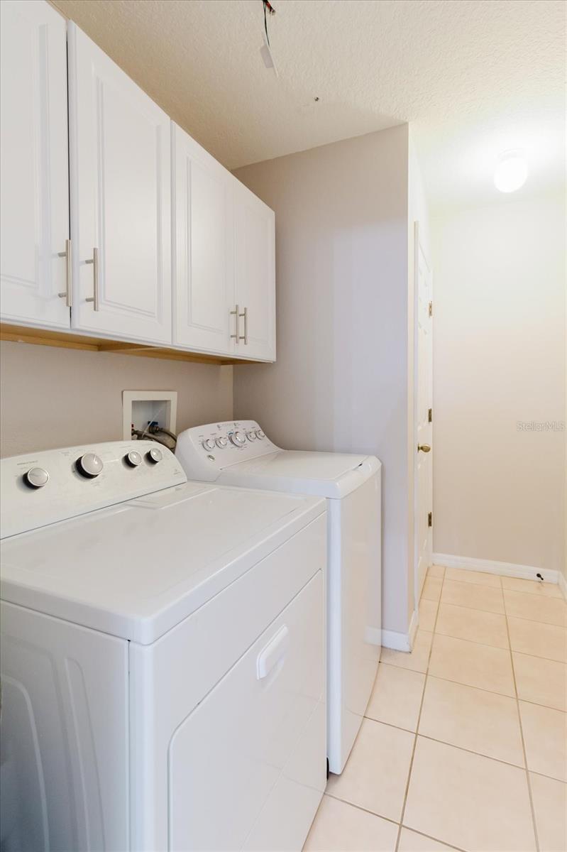 BAY BREEZE COVE - Residential