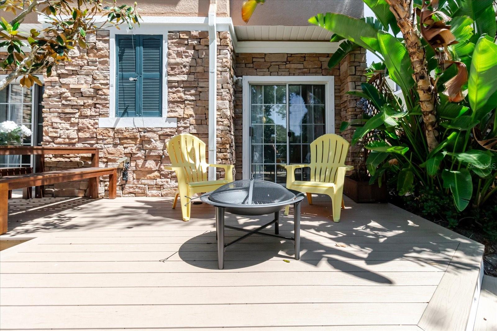 BAY BREEZE COVE - Residential
