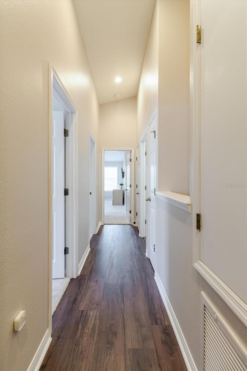 BAY BREEZE COVE - Residential