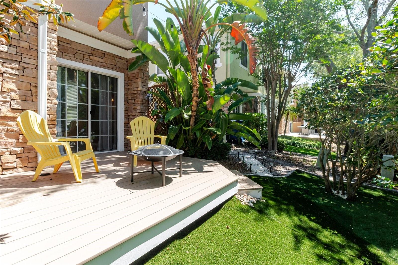 BAY BREEZE COVE - Residential