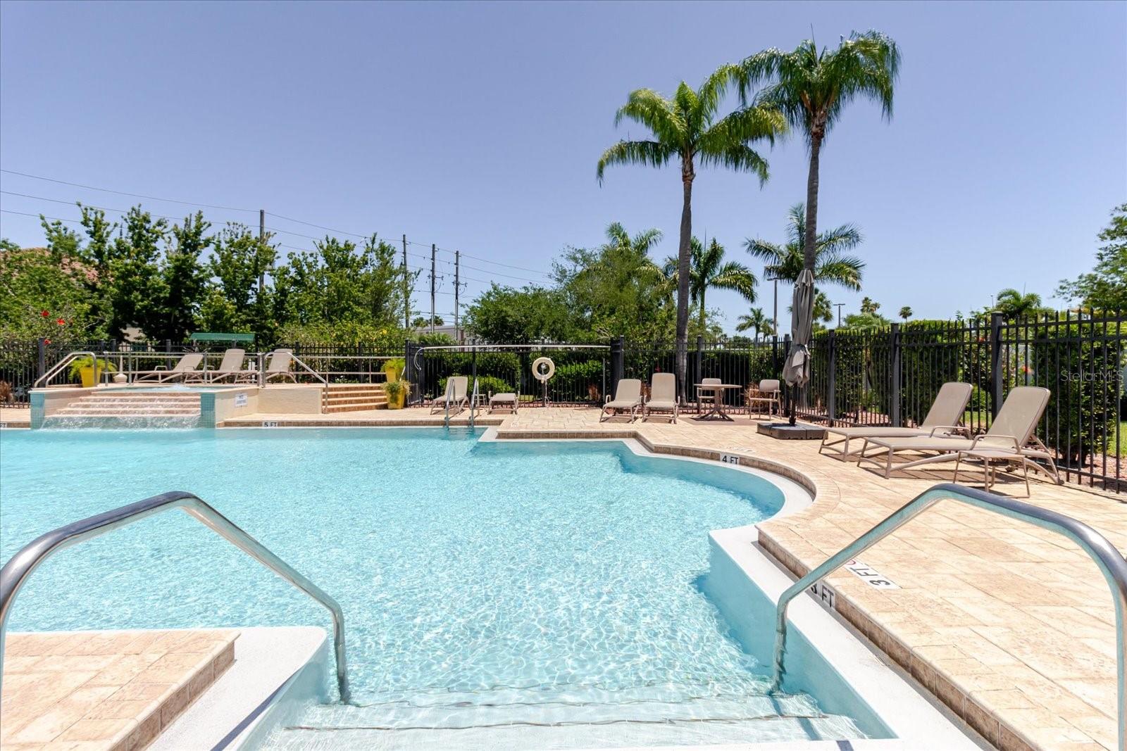 BAY BREEZE COVE - Residential