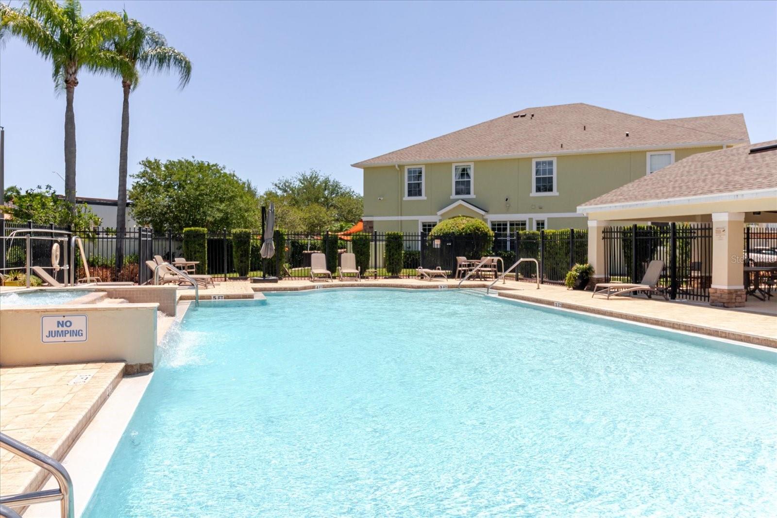 BAY BREEZE COVE - Residential