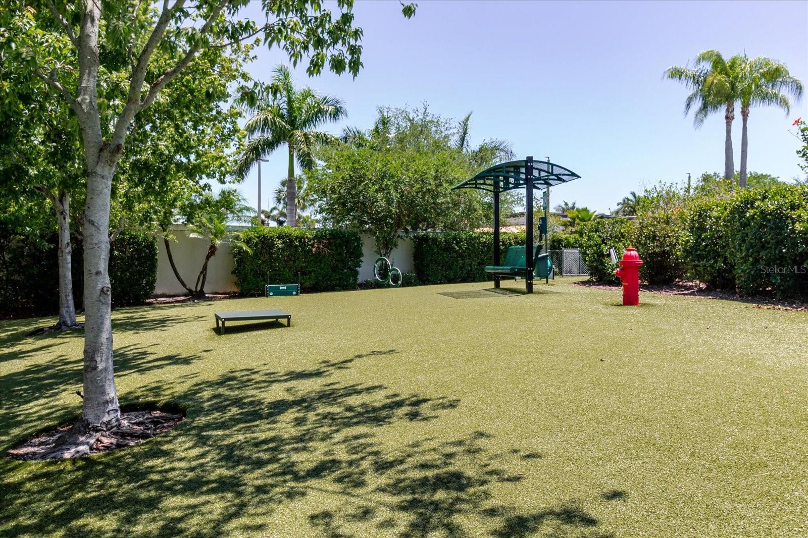 BAY BREEZE COVE - Residential