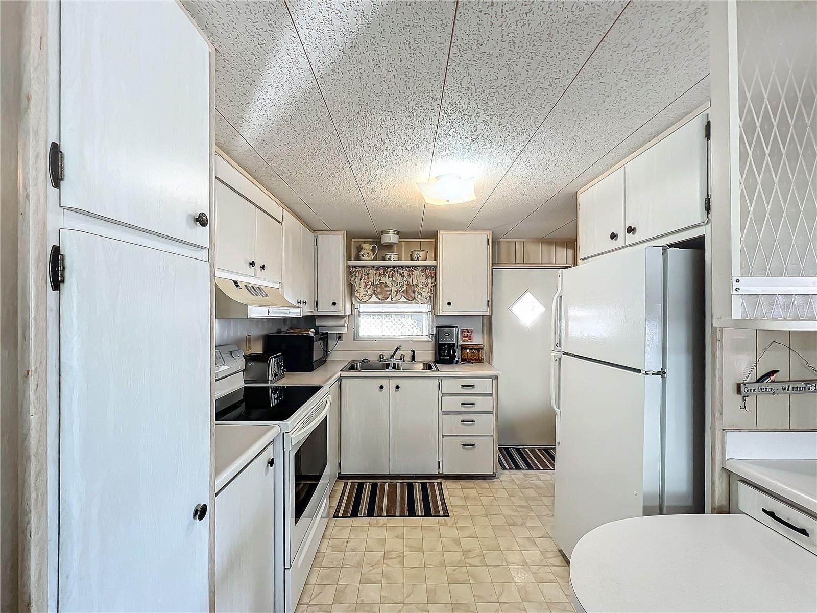 FAIR LANE ACRES SECOND ADD - Residential