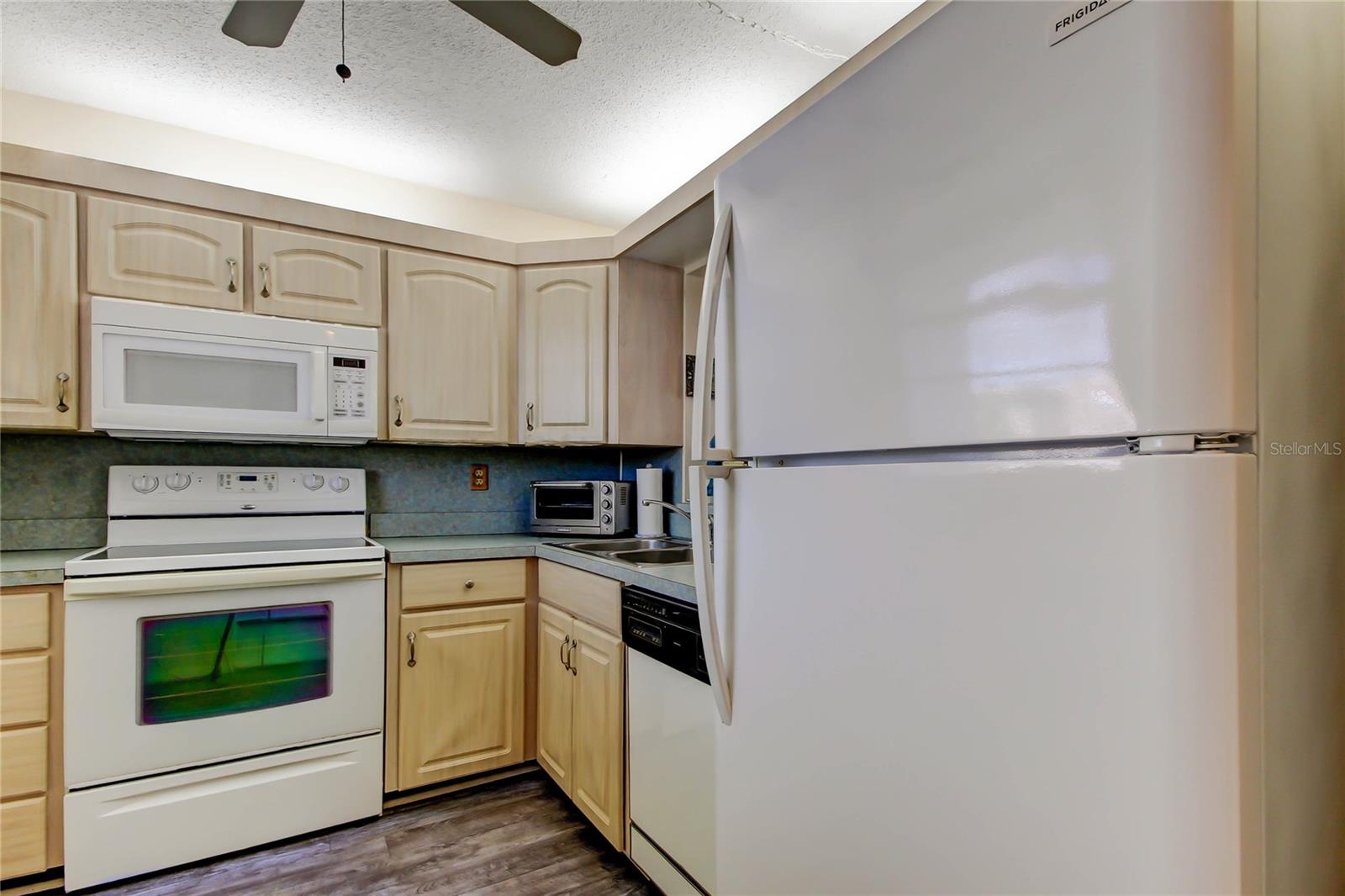 BAY ISLAND GROUP 2 - Residential