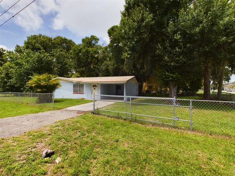 Single Family Residence in OKEECHOBEE FL 209 5TH AVENUE 1.jpg