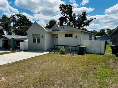 Photo of 606 W Voorhis Avenue, Deland, FL 32720 (MLS # V4949778)