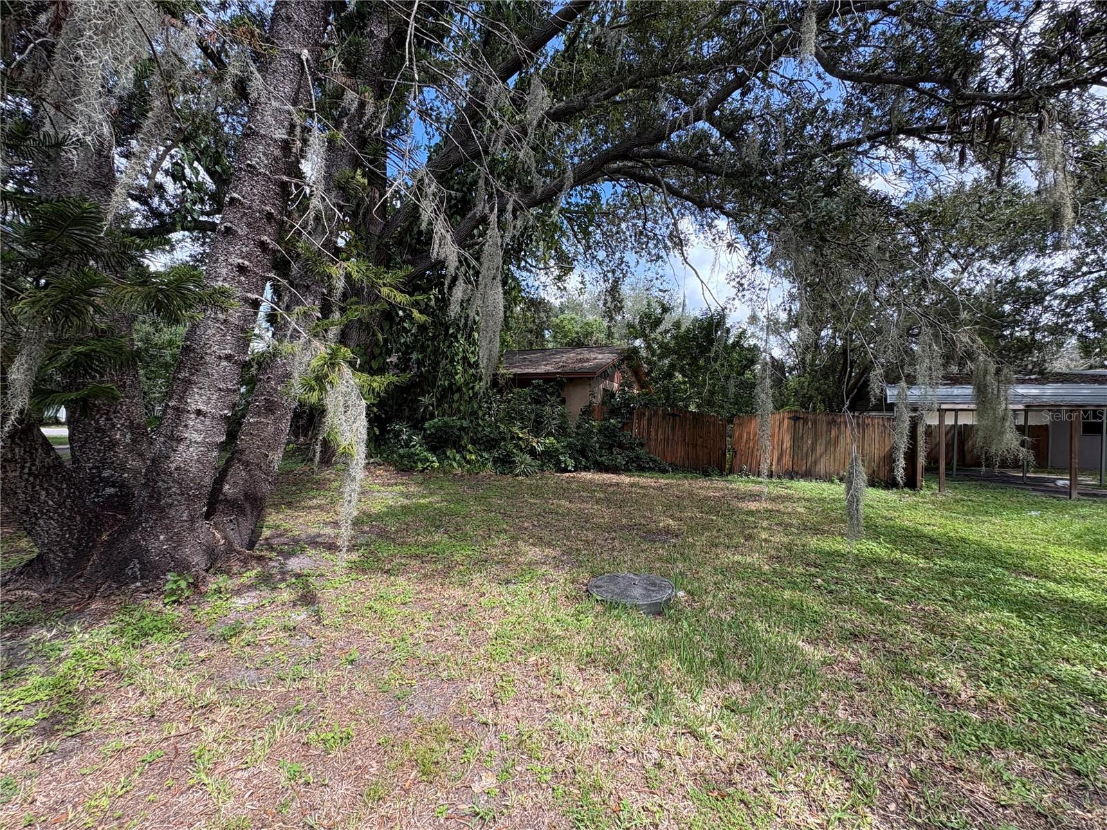 102 13TH STREET SE, RUSKIN, FL, 33570 2 102 13TH STREET SE