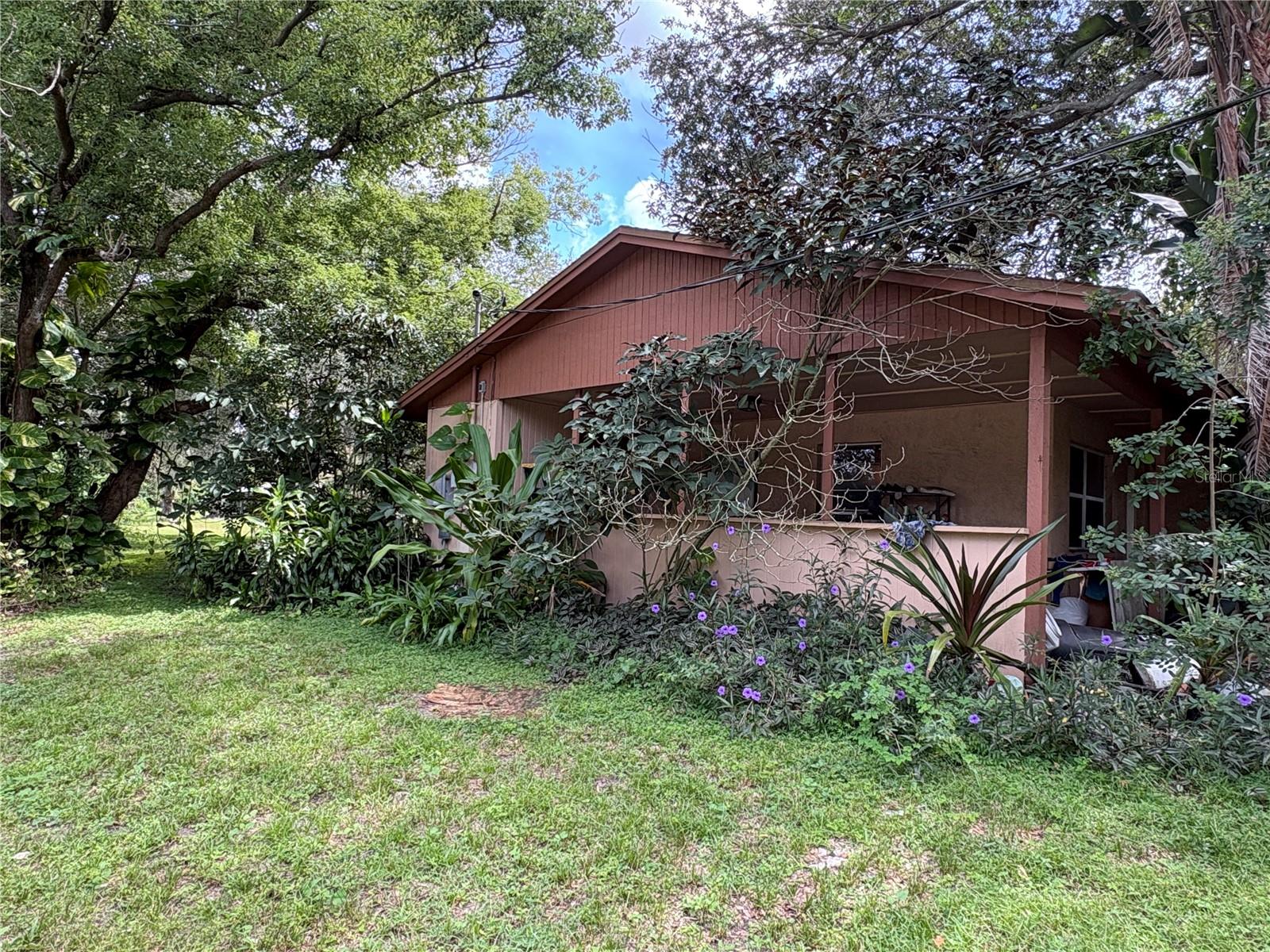 102 13TH STREET SE, RUSKIN, FL, 33570 4 102 13TH STREET SE