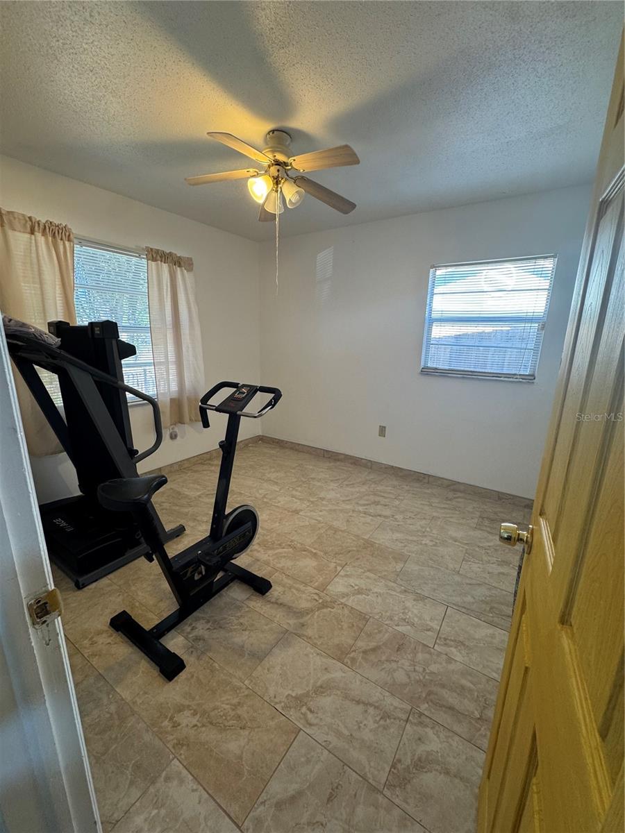 TWENTY WEST - Residential