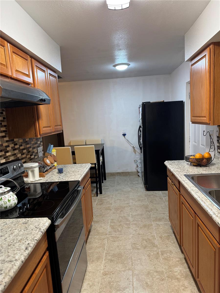 TWENTY WEST - Residential