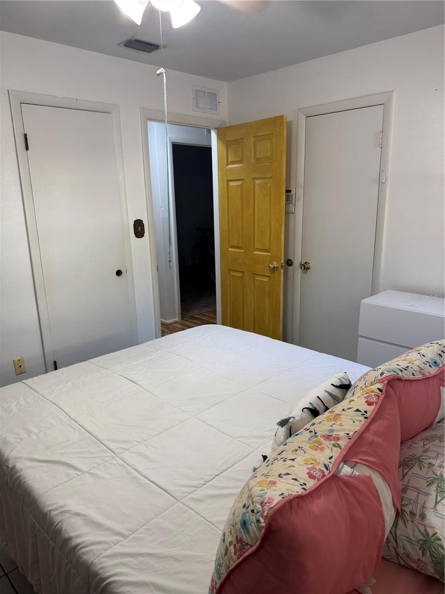 TWENTY WEST - Residential