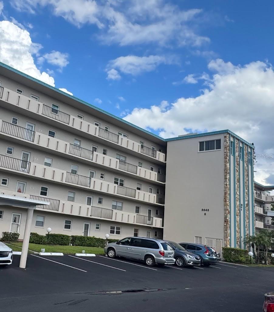 IRONWOOD SEVENTH - Residential