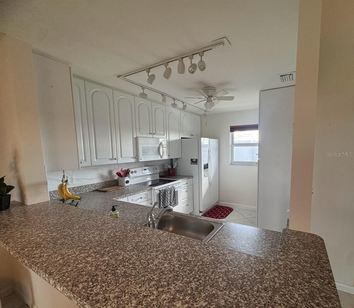 IRONWOOD SEVENTH - Residential