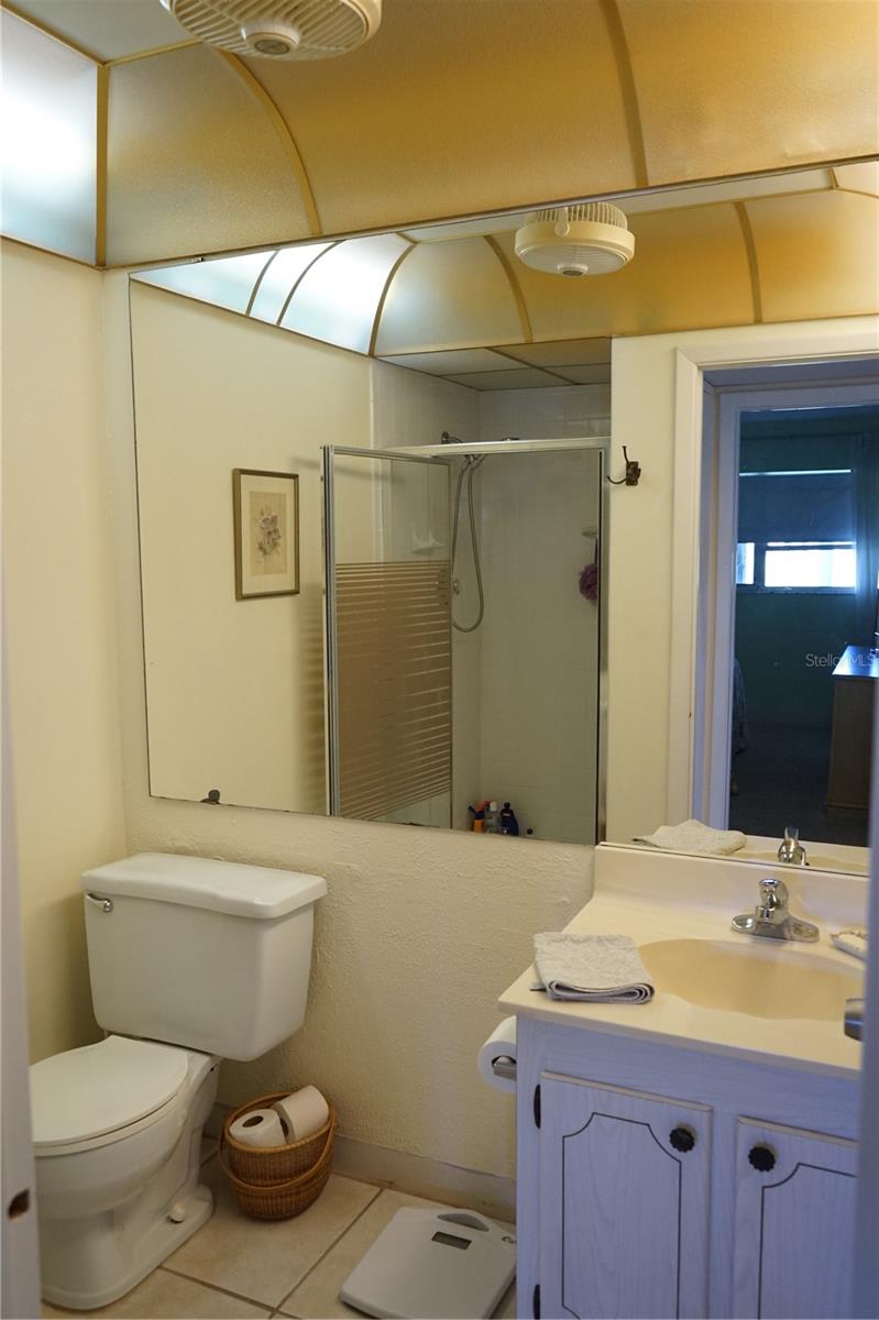 ANDOVER A CONDO - Residential Lease