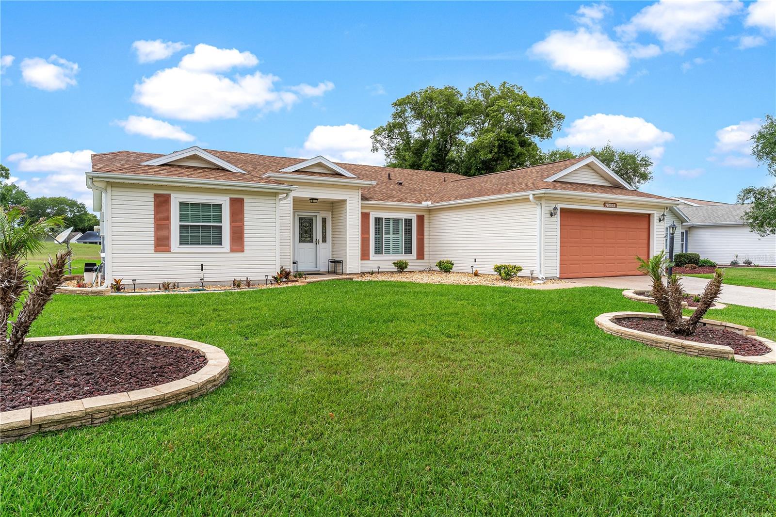 PLANTATION AT LEESBURG RIVERWALK - Residential