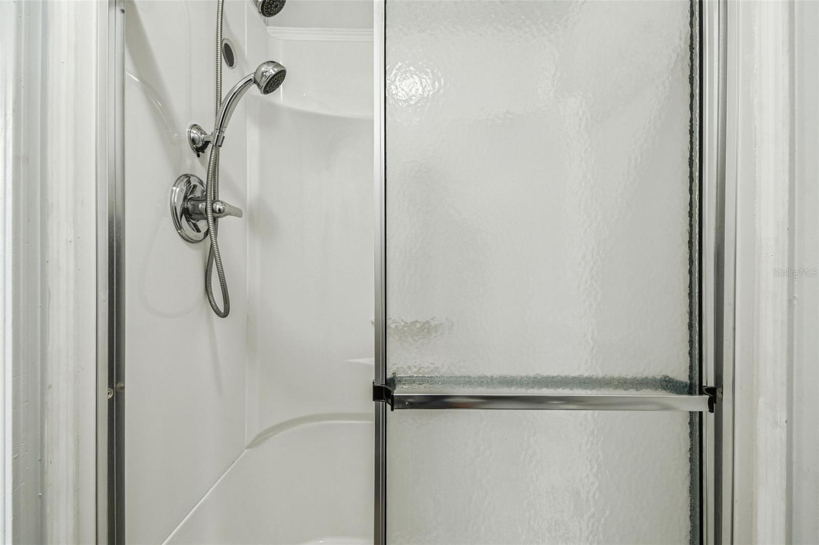 FOXWOOD LAKE ESTATES - Residential