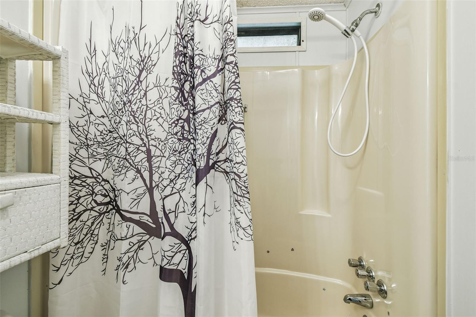 FOXWOOD LAKE ESTATES - Residential