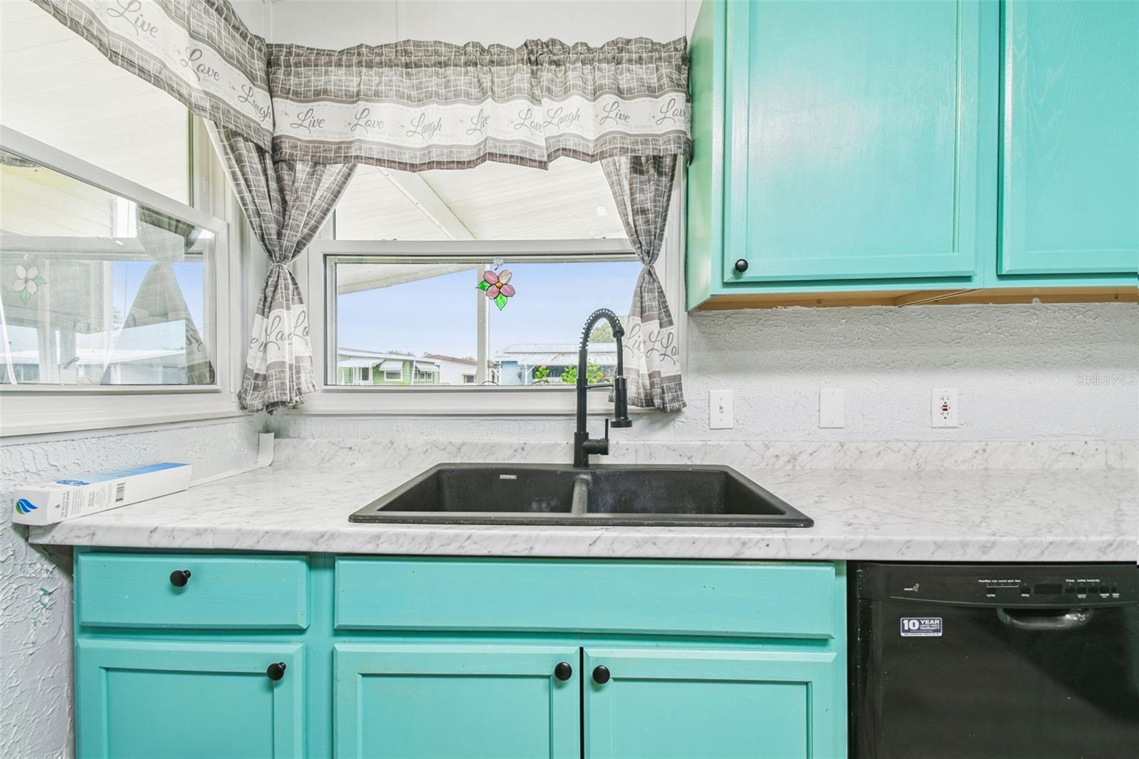 FOXWOOD LAKE ESTATES - Residential