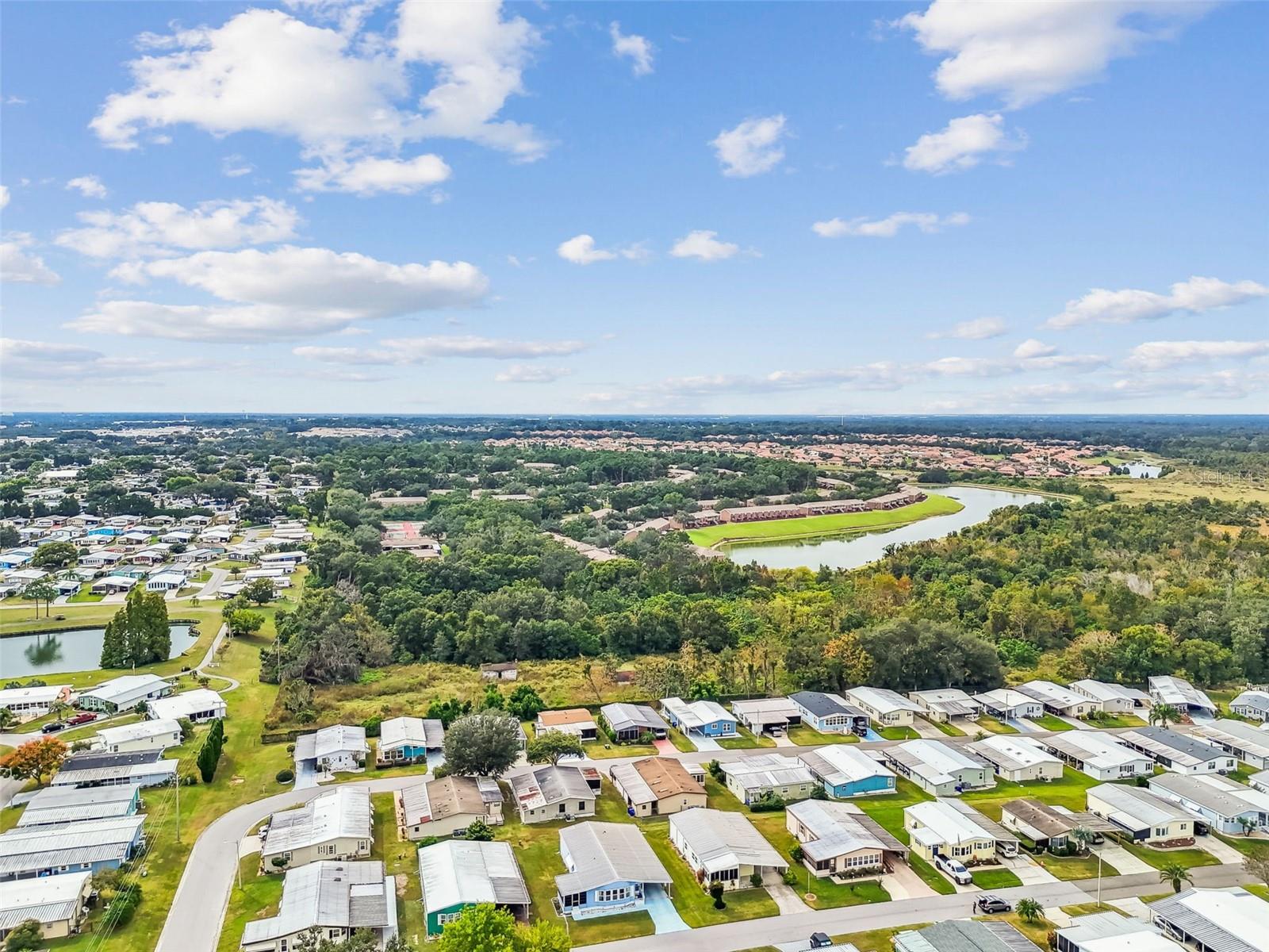 FOXWOOD LAKE ESTATES - Residential