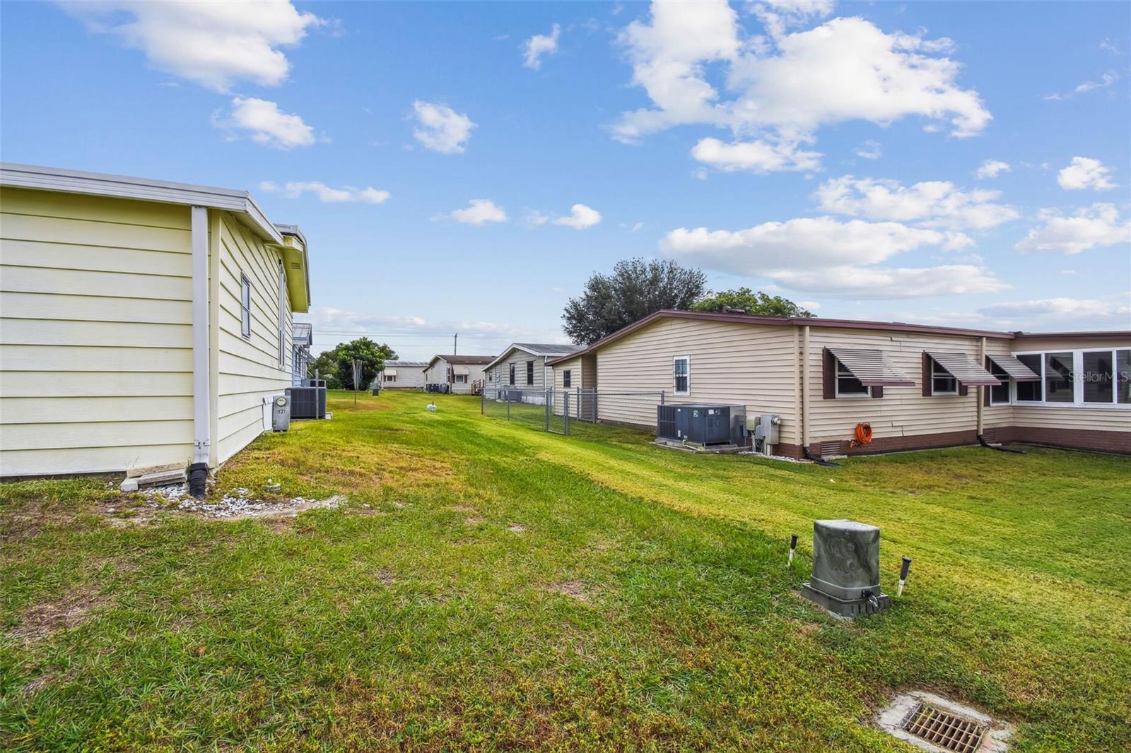 FOXWOOD LAKE ESTATES - Residential