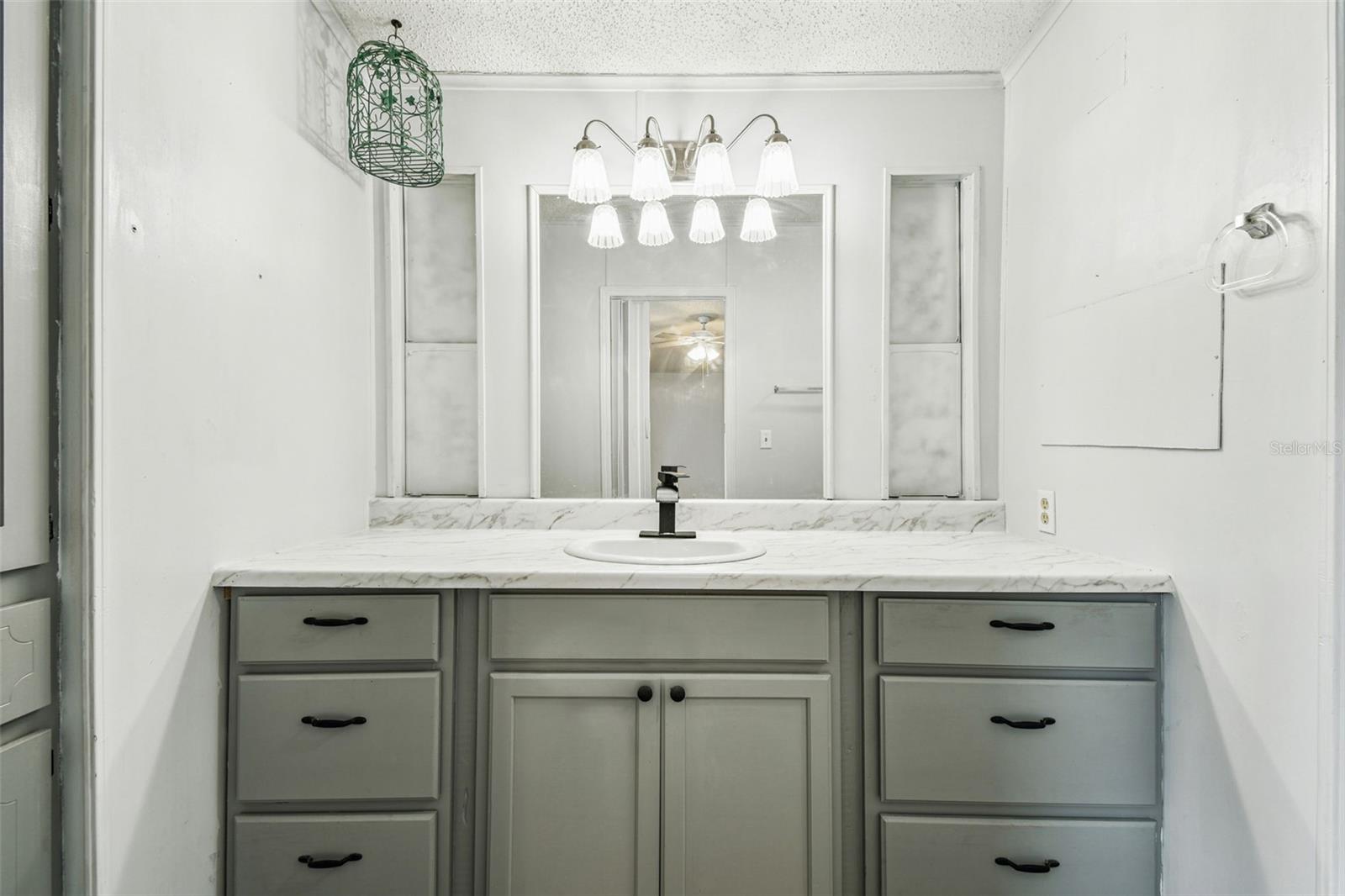 FOXWOOD LAKE ESTATES - Residential